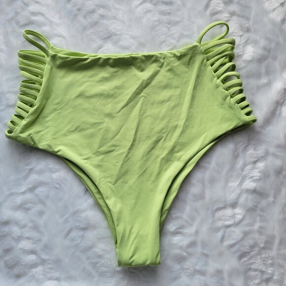 L*Space Bikini Bottom Women's Medium Green Full Bottom Swimwear by Revolve NWOT - Picture 1 of 5